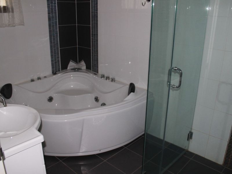 23 Church Street, Glen Innes NSW 2370