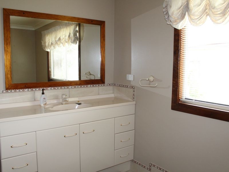 5 Meurant Street, Glen Innes NSW 2370