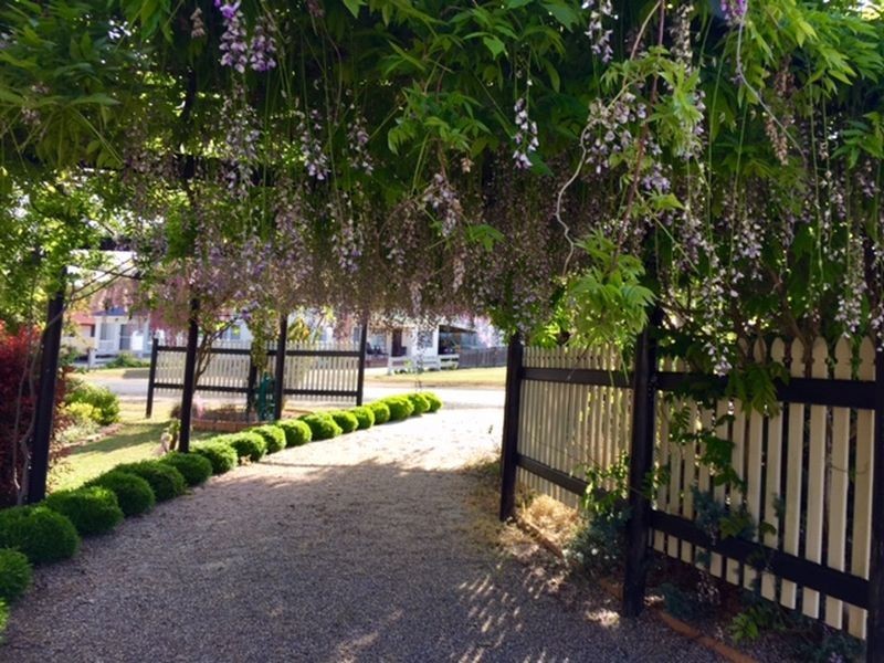 5 Meurant Street, Glen Innes NSW 2370