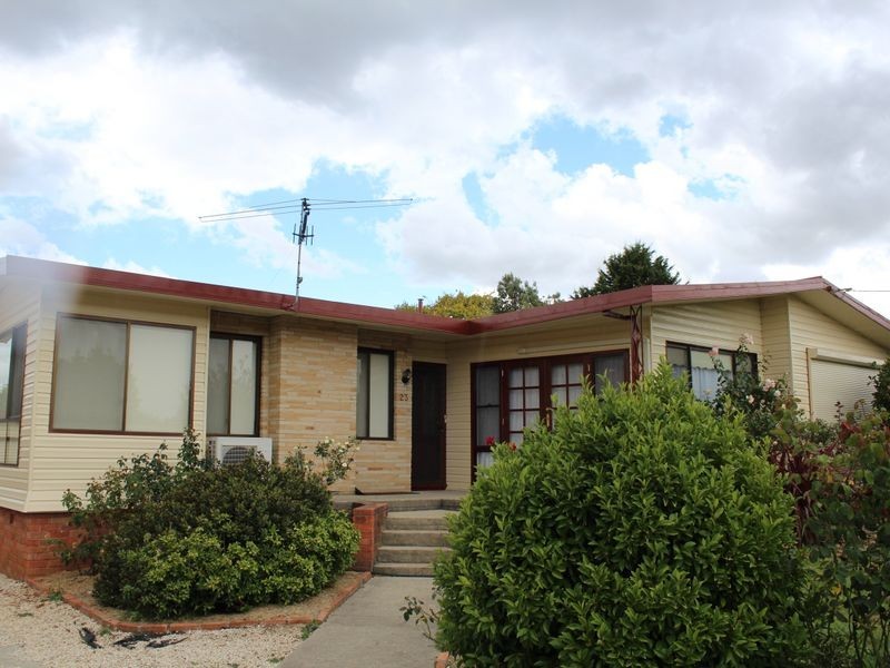 23 Pitt Street, Glen Innes NSW 2370