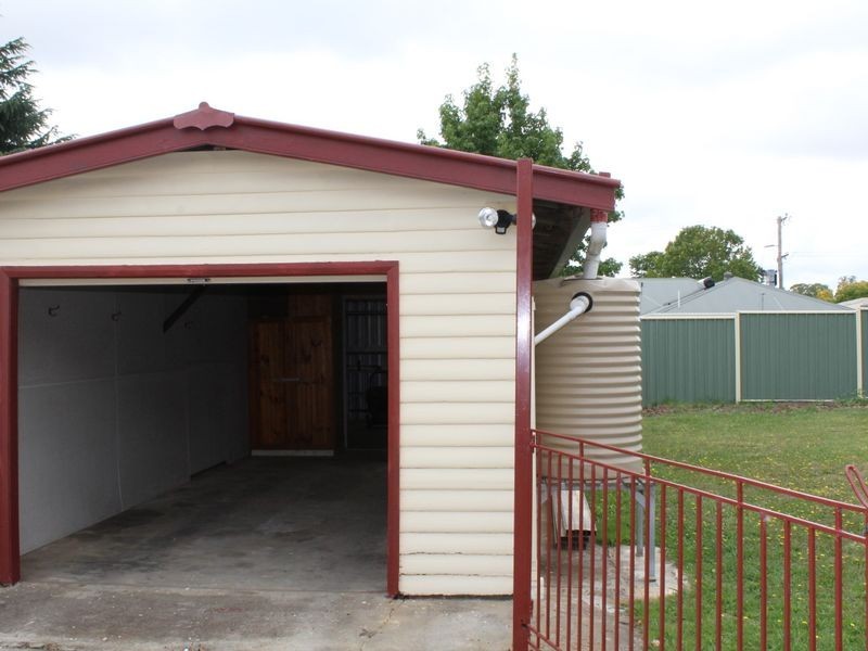 23 Pitt Street, Glen Innes NSW 2370