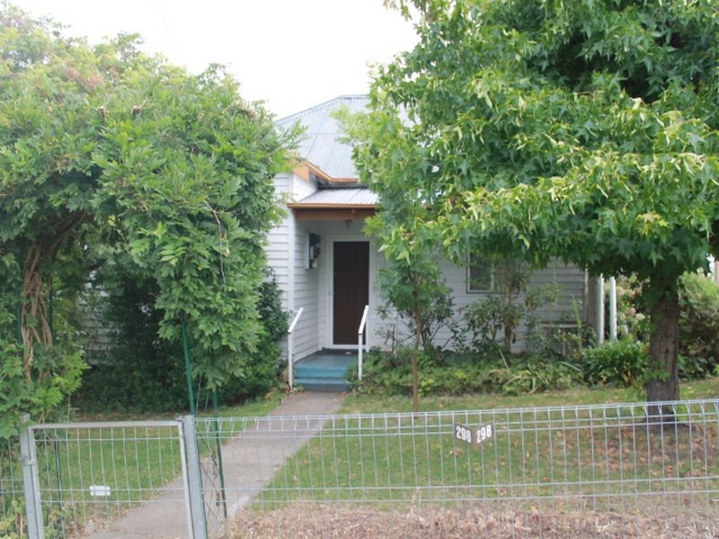 298 Bourke St, Glen Innes NSW 2370