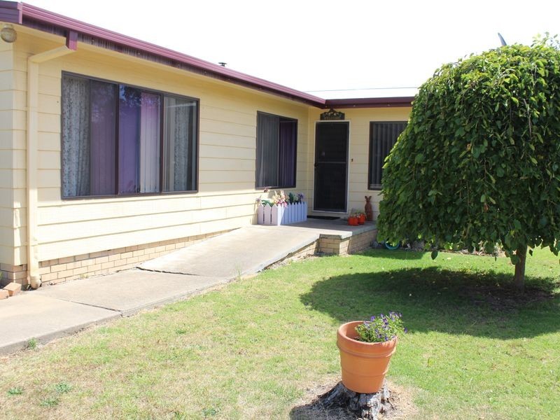 60 Coronation Avenue, Glen Innes NSW 2370