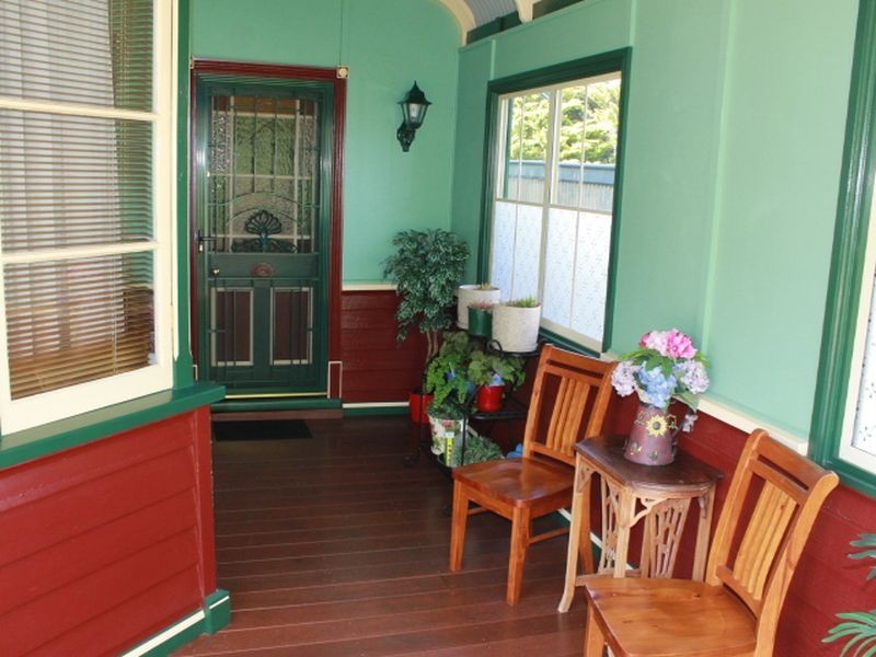 - Meade Street, Glen Innes NSW 2370