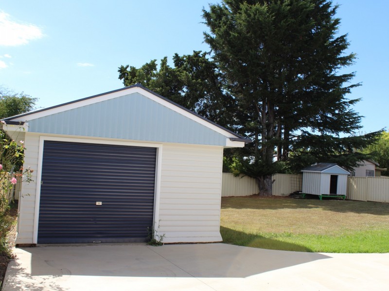 17 Pitt Street, Glen Innes NSW 2370