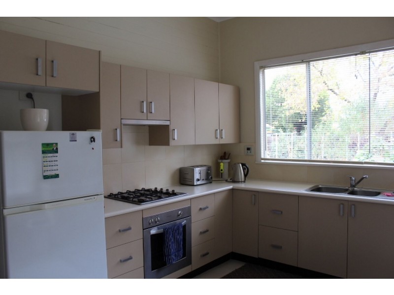 69 Meade Street, Glen Innes NSW 2370