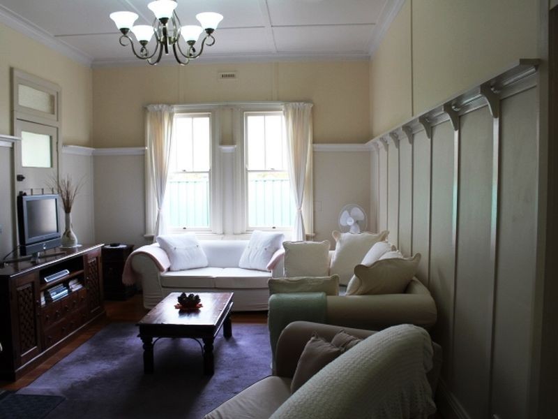 69 Meade Street, Glen Innes NSW 2370