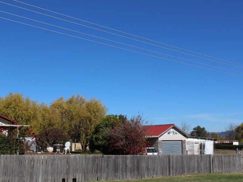 66 Derby Street, Glen Innes NSW 2370