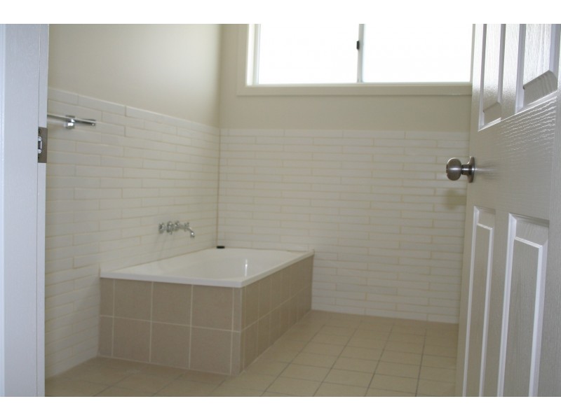 57 Abbott Street, Glen Innes NSW 2370