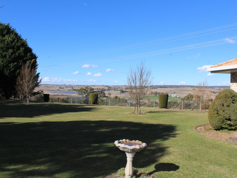 39 Robinson Avenue, Glen Innes NSW 2370