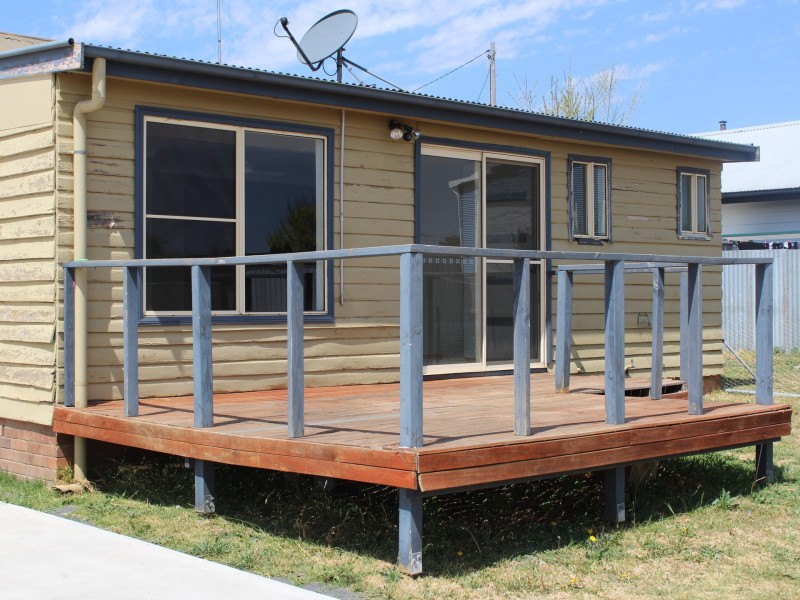 Unit 2/92 Coronation Ave, Glen Innes NSW 2370