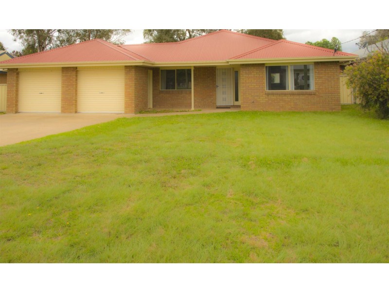 51 Abbott Street, Glen Innes NSW 2370