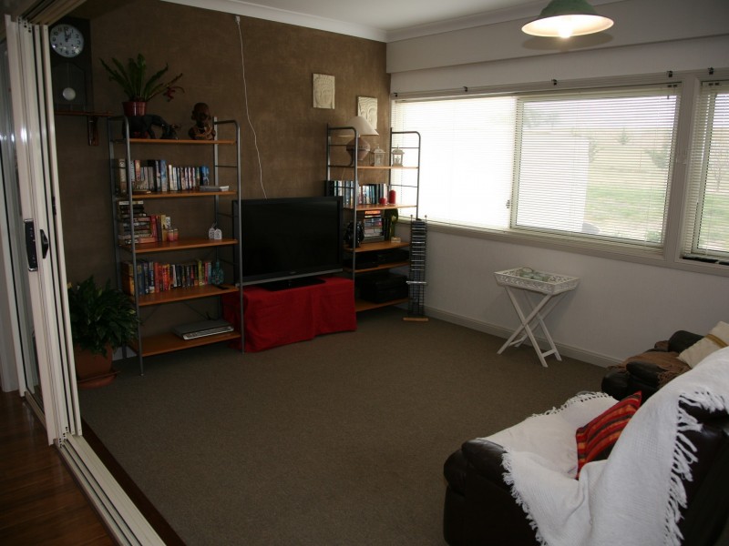 52 Galloway Place, Glen Innes NSW 2370