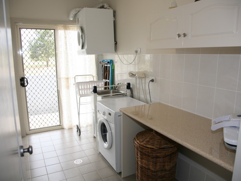 52 Galloway Place, Glen Innes NSW 2370