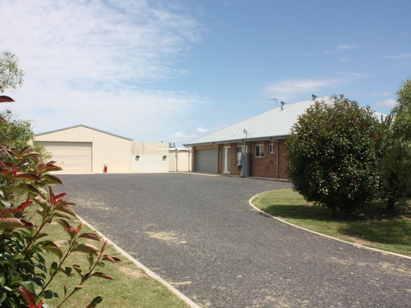 52 Galloway Place, Glen Innes NSW 2370