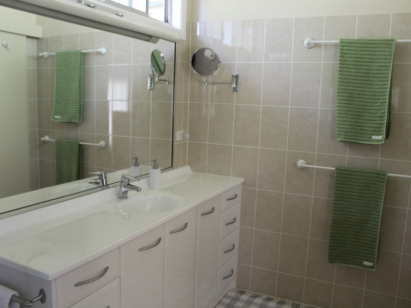 259 Meade Street, Glen Innes NSW 2370