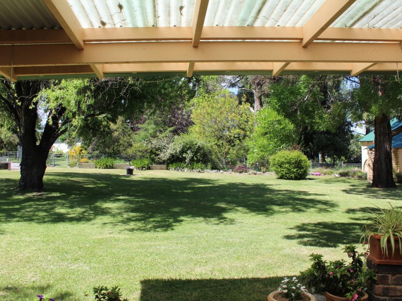 259 Meade Street, Glen Innes NSW 2370