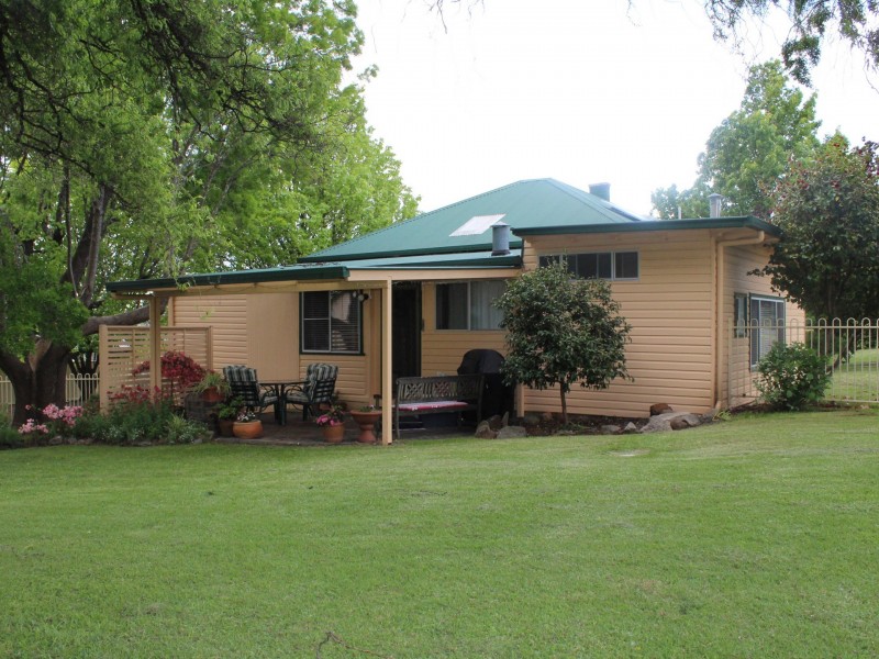 259 Meade Street, Glen Innes NSW 2370