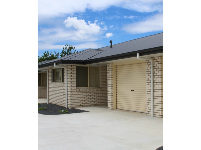 Unit 2/81 Taylor Street, Glen Innes NSW 2370