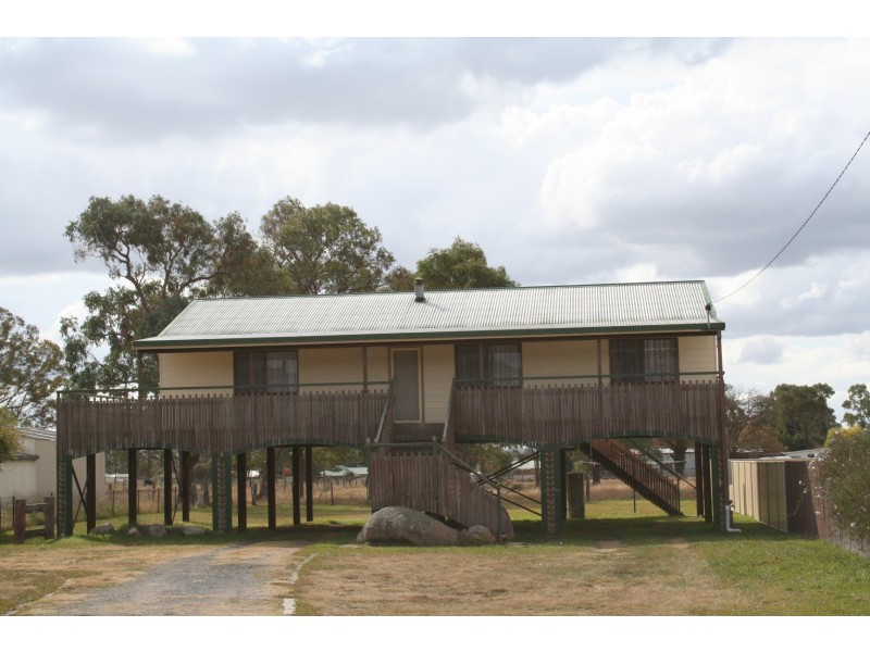 20 Thomas Street, Glen Innes NSW 2370