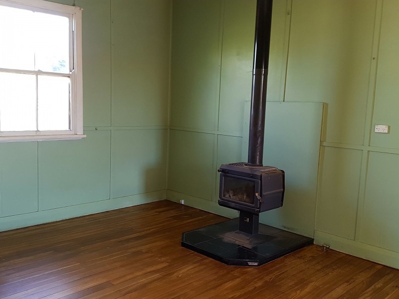 74 Lang Street, Glen Innes NSW 2370