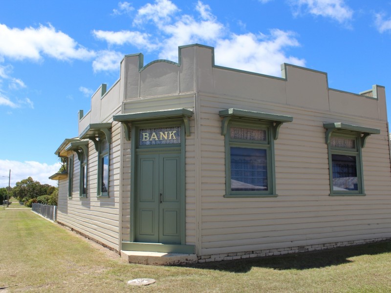 54 Tenterfield Street, DEEPWATER, Glen Innes NSW 2370