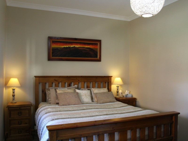 33 Lindsay Avenue, Glen Innes NSW 2370