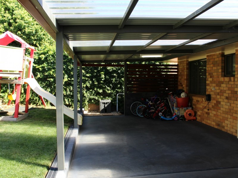 33 Lindsay Avenue, Glen Innes NSW 2370
