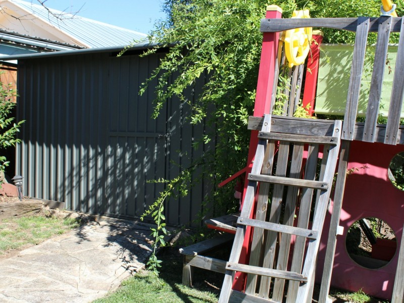 33 Lindsay Avenue, Glen Innes NSW 2370
