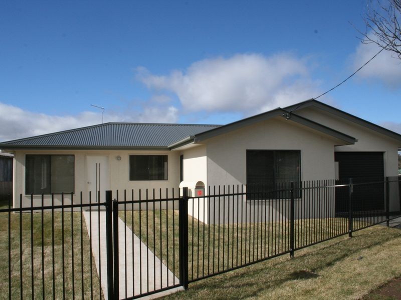 19 Lambeth Street, Glen Innes NSW 2370