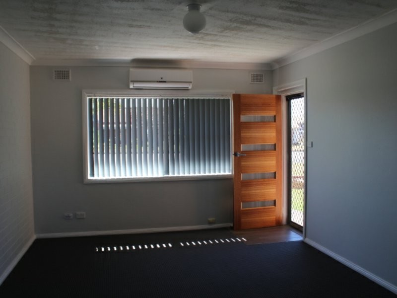 2/141 Lang Street, Glen Innes NSW 2370