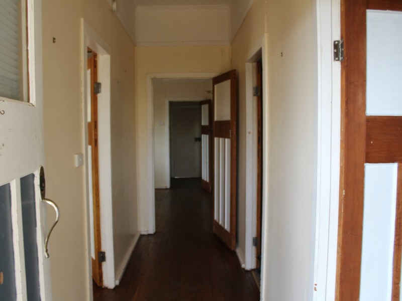 9 Church Street, Glen Innes NSW 2370