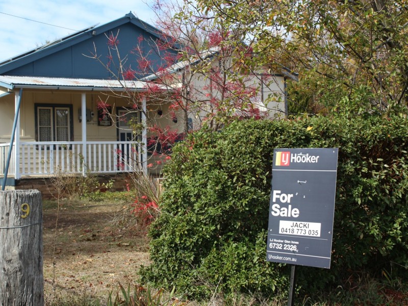 9 Church Street, Glen Innes NSW 2370