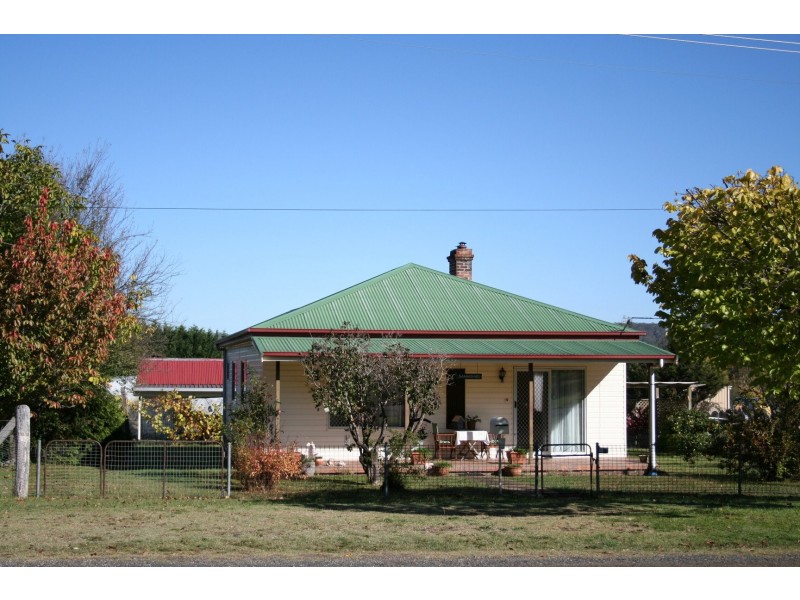 66 Derby Street, Glen Innes NSW 2370