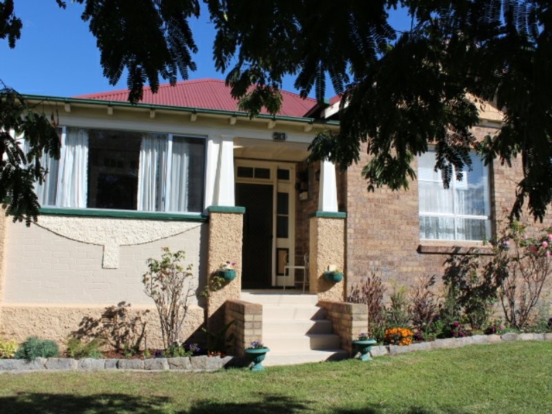 213 Meade Street, Glen Innes NSW 2370