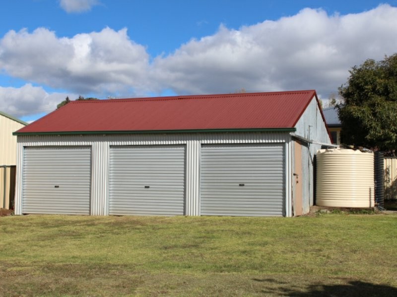213 Meade Street, Glen Innes NSW 2370