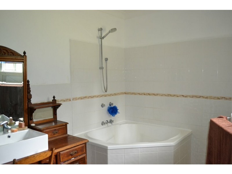 123 Warra Forest Road,, Mount Mitchell NSW 2365