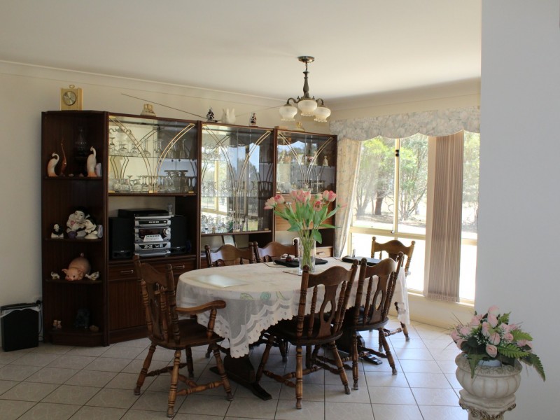 151 Whitmore Rd, Glen Innes NSW 2370