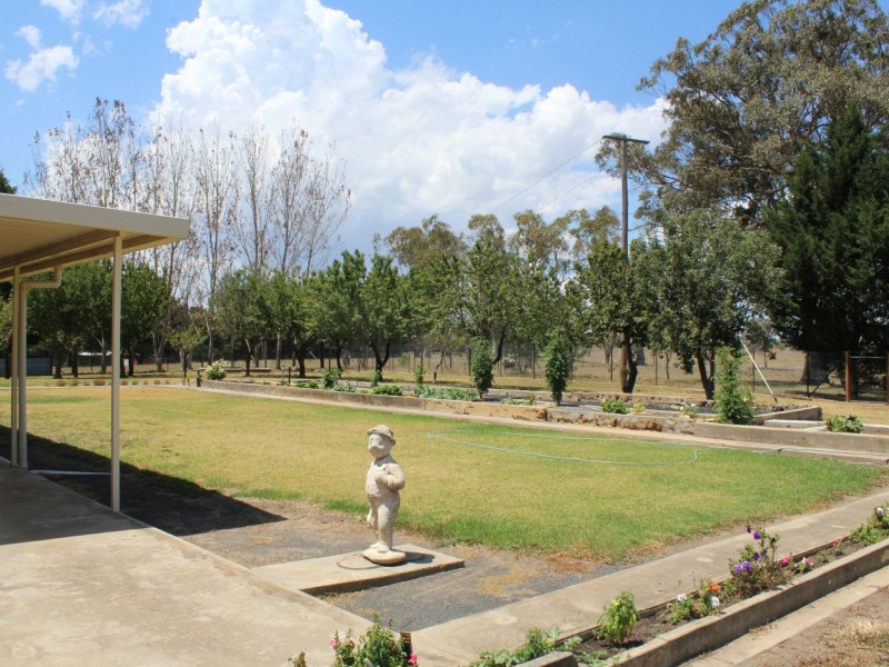 151 Whitmore Rd, Glen Innes NSW 2370