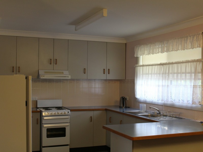 2/24 Healeys Lane, Glen Innes NSW 2370