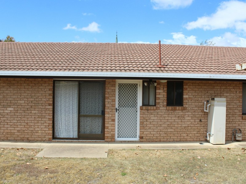 2/24 Healeys Lane, Glen Innes NSW 2370