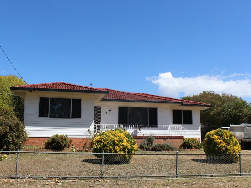 58 West Avenue, Glen Innes NSW 2370