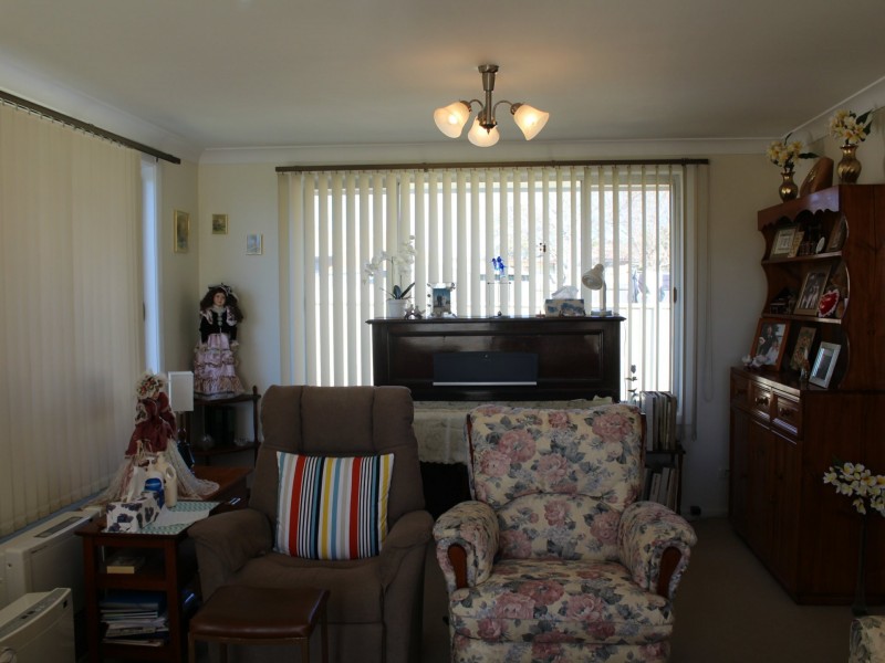 53 Lewis Street, Glen Innes NSW 2370