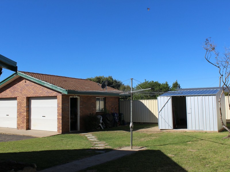 53 Lewis Street, Glen Innes NSW 2370