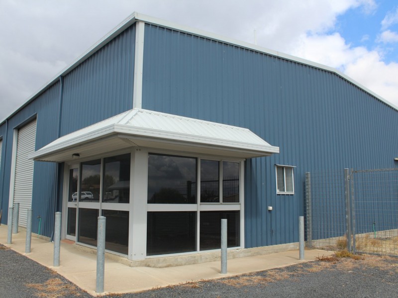 2/150 Ferguson Street, Glen Innes NSW 2370