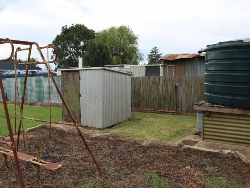 56 Coronation Avenue, Glen Innes NSW 2370