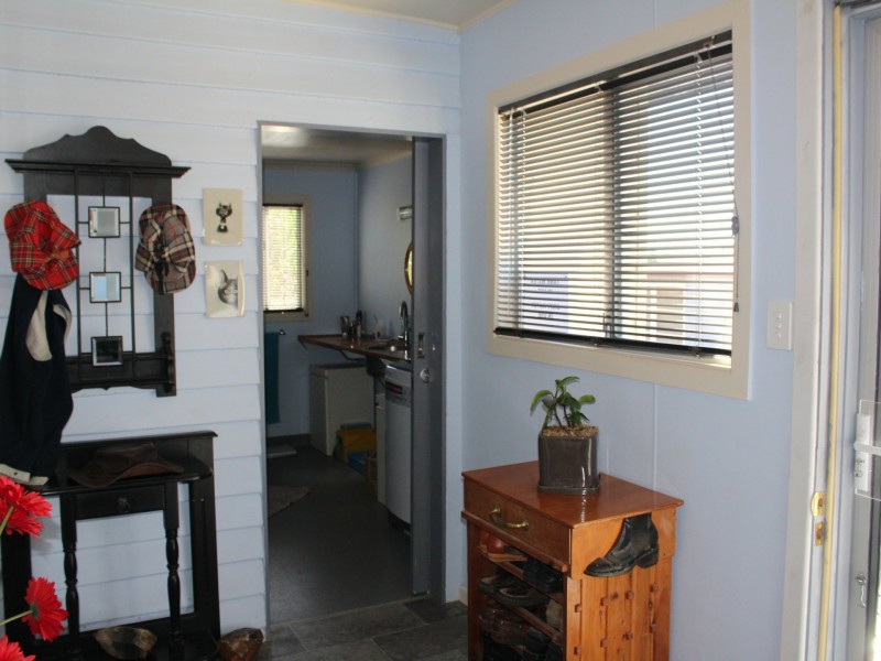 27 Macquarie Street, Glen Innes NSW 2370