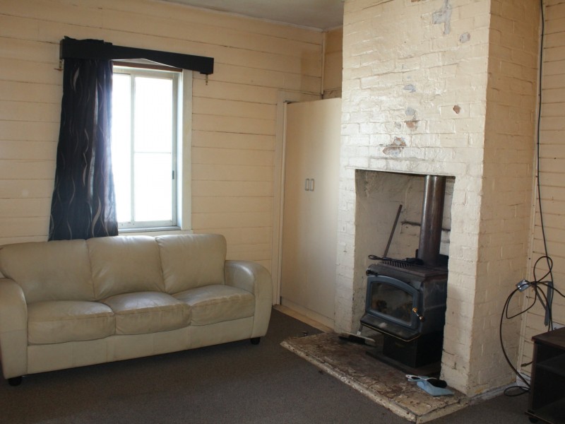 35 Walter Street, Glen Innes NSW 2370