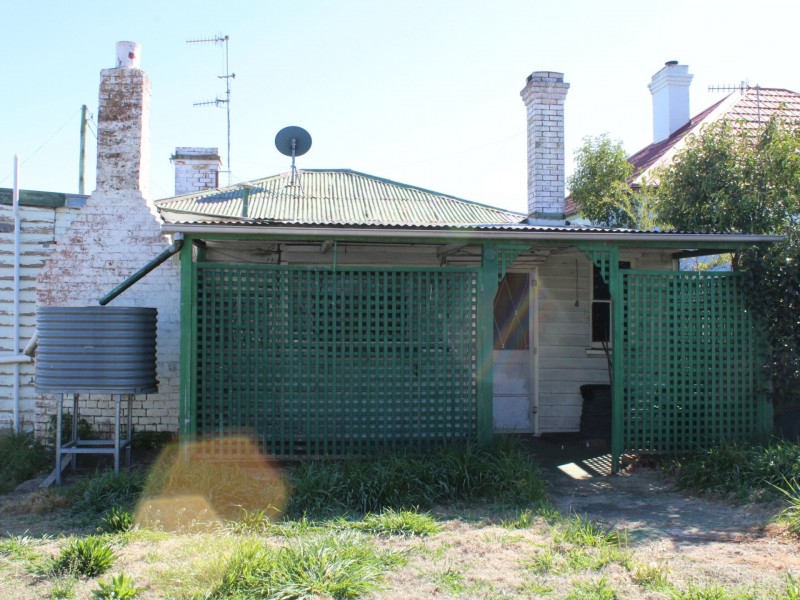 35 Walter Street, Glen Innes NSW 2370