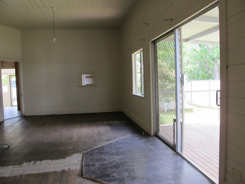 75 Forbes Street, Deepwater NSW 2371